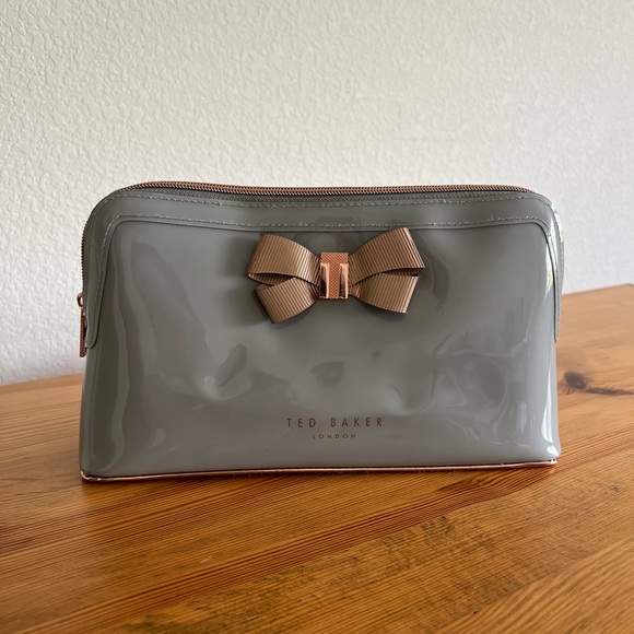 Ted Baker Lezlie Cosmetic Bag - Picture 1 of 9